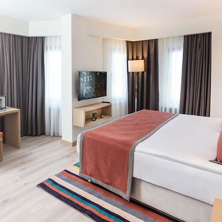 מלון Tryp By Wyndham Ankara Oran מראה חיצוני תמונה